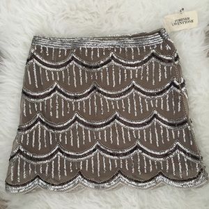 Short Sequin Skirt Forever 21 NWT